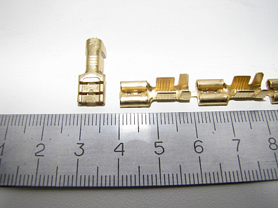 Контакт 94512-0300 MOLEX (гнездо 6,3мм)
