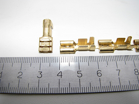 Контакт 94512-0300 MOLEX (гнездо 6,3мм)
