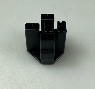 Колодка (разъем) 926526-1 AMP