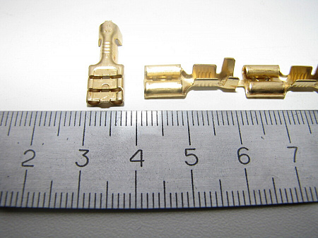 Контакт 94512-0200 MOLEX (гнездо 6,3мм)
