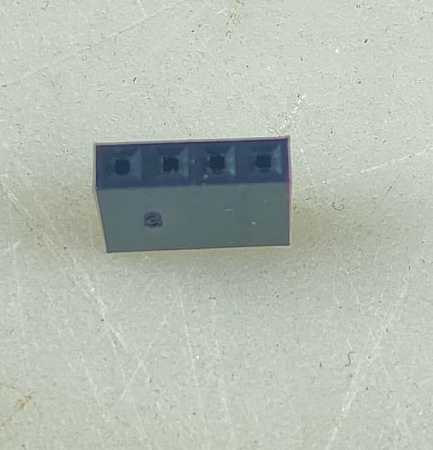 Колодка гнездовая BLS2-4 (DS1071-01-1*4 FCB) "Connfly"