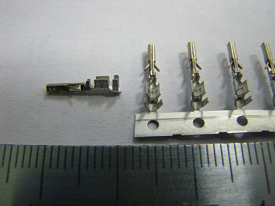 Контакт гнездовой Micro-Fit 3.0 43030-0001 "Molex"