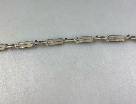 Контакт 0-0060294-2 AMP (штырь 6,3 мм)