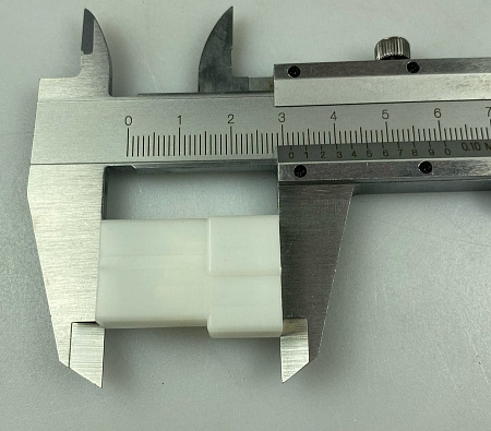 Колодка (разъем) 0-180908-0 AMP