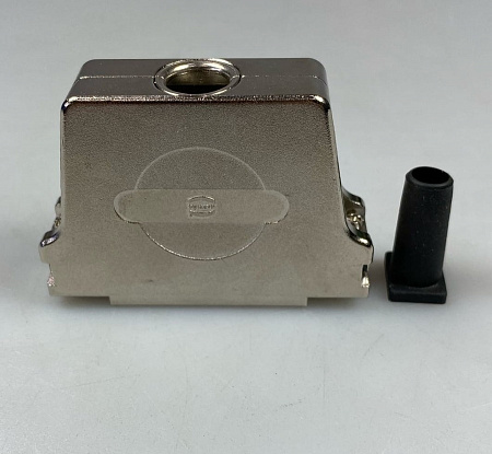 Корпус D-Sub 09 67 037 0349 Harting (металлизир.)
